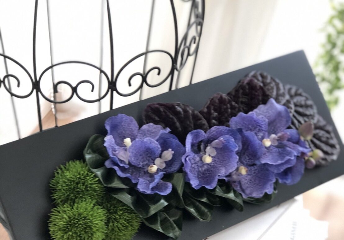 コース取得後、お持ちのアーティフィシャルフラワーを指定工場にて ハイブリッド触媒加工を行います。55,000円（税込）